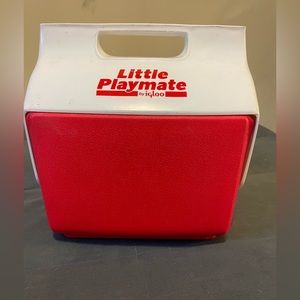 Little Playmates Vintage Cooler by Igloo